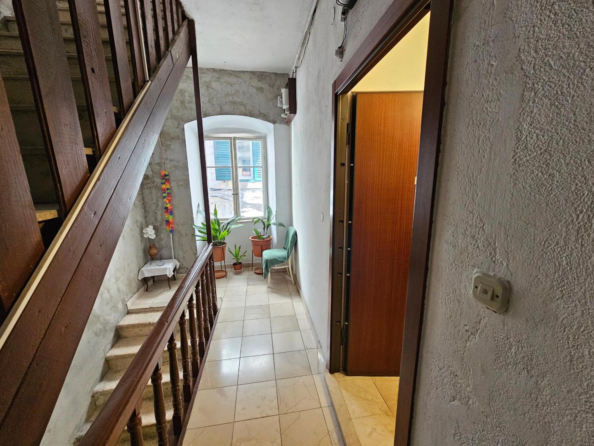 Center Room D16 In The Ancient Roman Palace Split Extérieur photo